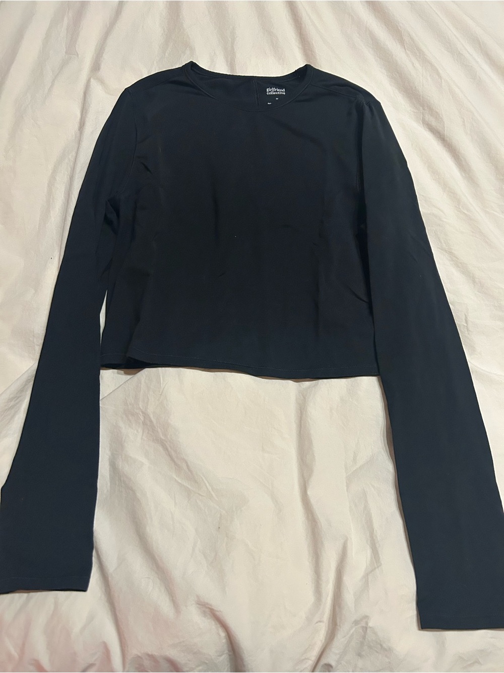 Girlfriend Collective  Black Long-Sleeve Crop Top